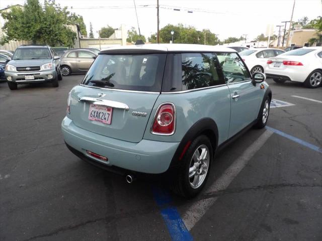 2012 MINI Cooper Cooper