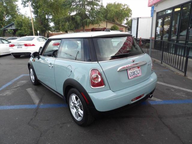 2012 MINI Cooper Cooper