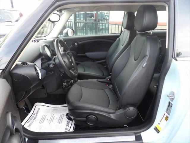 2012 MINI Cooper Cooper