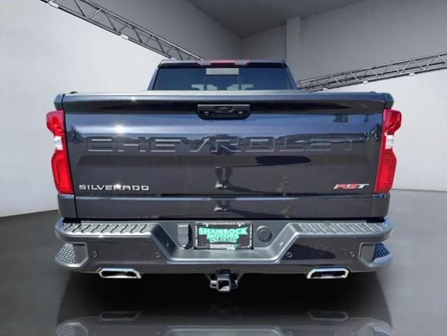 2022 Chevrolet Silverado 1500 4WD Crew Cab Short Bed RST