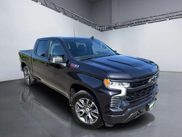 2022 Chevrolet Silverado 1500 4WD Crew Cab Short Bed RST