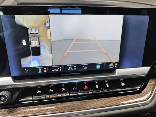 2022 Chevrolet Silverado 1500 4WD Crew Cab Short Bed RST