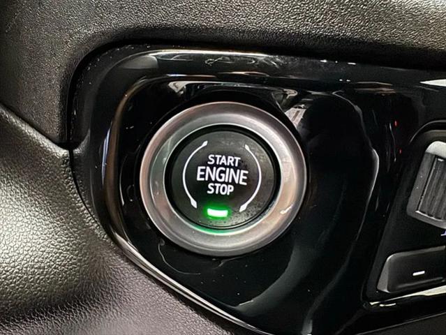 2022 Chevrolet Silverado 1500 4WD Crew Cab Short Bed RST