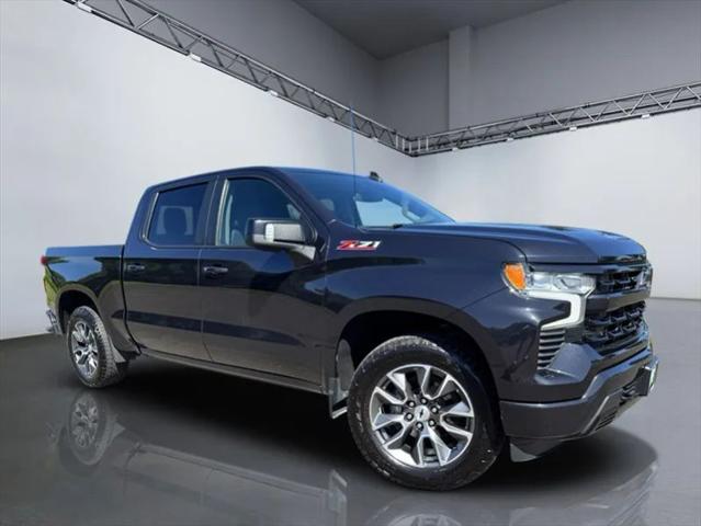 2022 Chevrolet Silverado 1500 4WD Crew Cab Short Bed RST