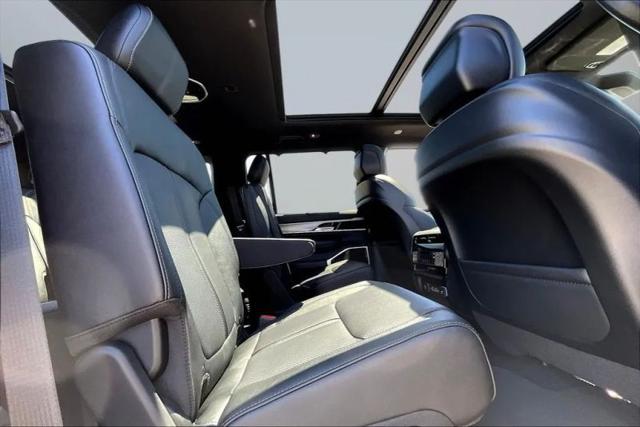 2026 Jeep Grand Wagoneer Limited Reserve 4x4