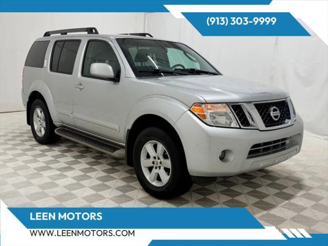2012 Nissan Pathfinder SV for sale in Merriam, KS