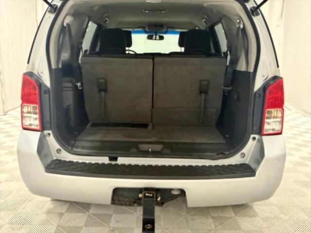2012 Nissan Pathfinder SV
