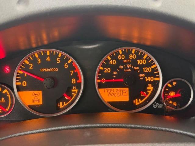 2012 Nissan Pathfinder SV