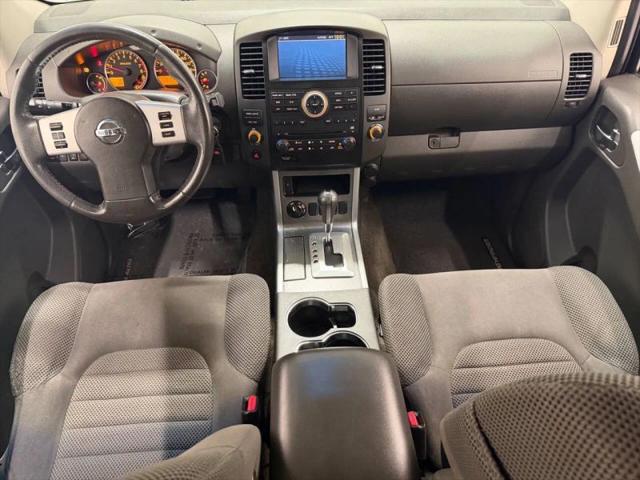 2012 Nissan Pathfinder SV