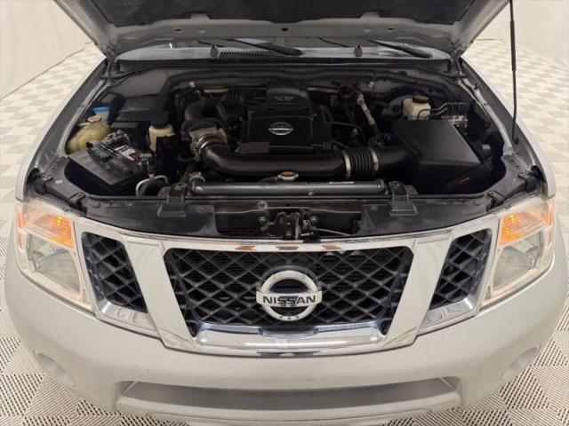 2012 Nissan Pathfinder SV