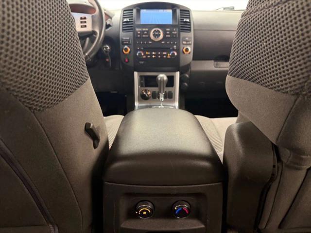 2012 Nissan Pathfinder SV