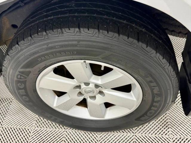 2012 Nissan Pathfinder SV