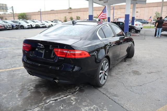 2018 Jaguar XE 25t Prestige