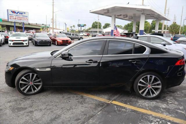 2018 Jaguar XE 25t Prestige