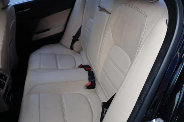 2018 Jaguar XE 25t Prestige