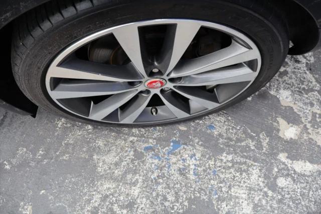 2018 Jaguar XE 25t Prestige