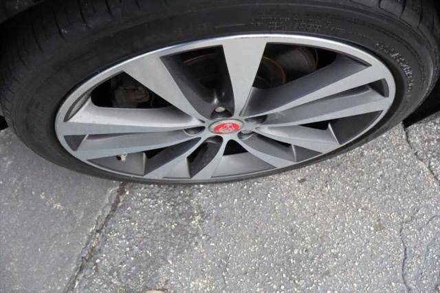 2018 Jaguar XE 25t Prestige