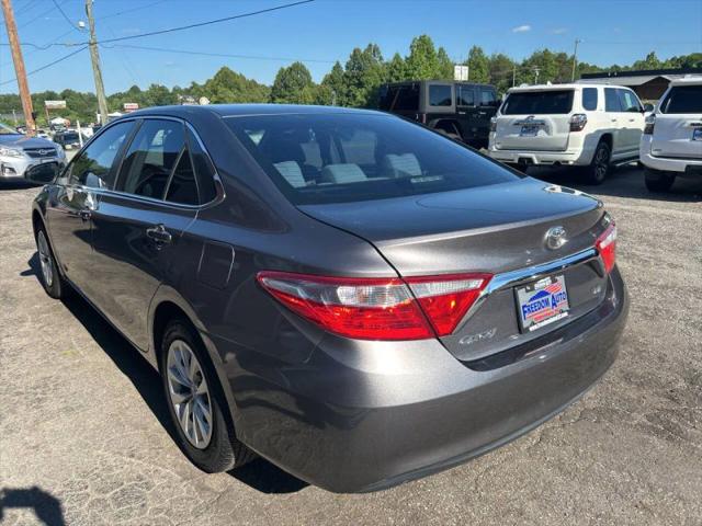 2016 Toyota Camry LE