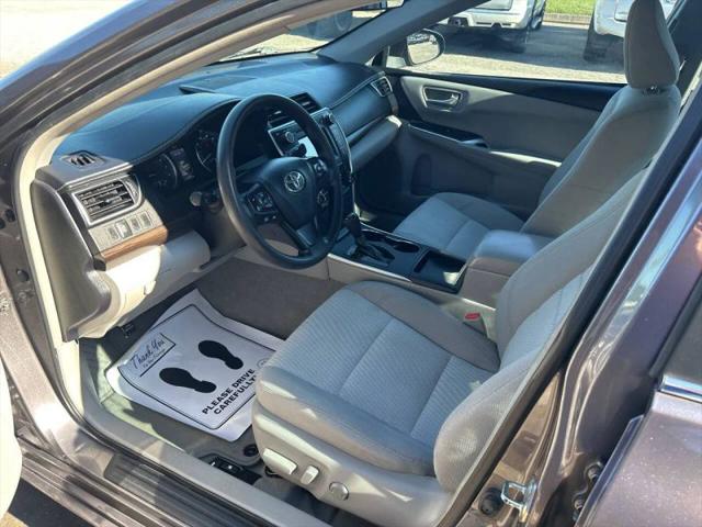 2016 Toyota Camry LE
