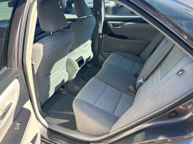 2016 Toyota Camry LE