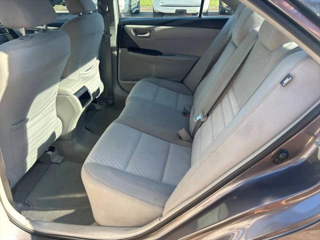 2016 Toyota Camry LE