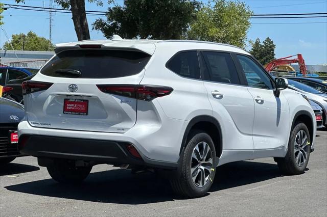 2026 Toyota Highlander Hybrid XLE