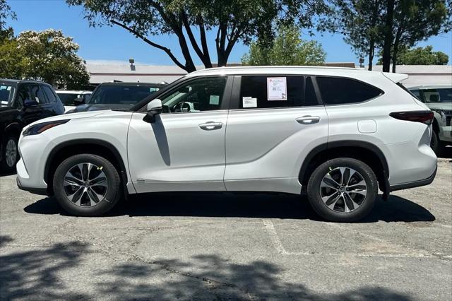 2026 Toyota Highlander Hybrid XLE