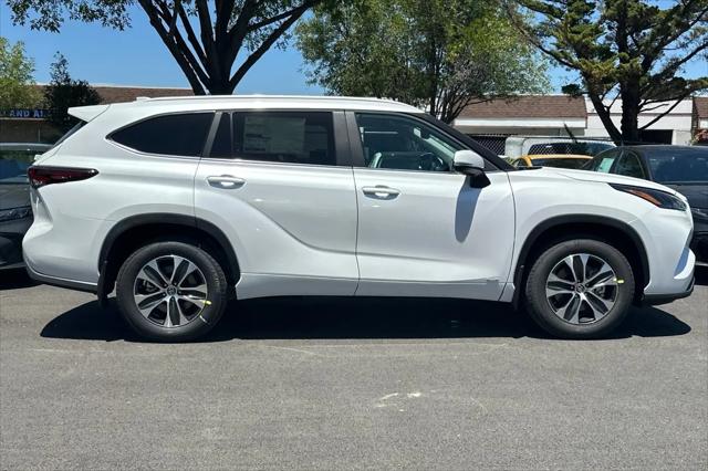 2026 Toyota Highlander Hybrid XLE