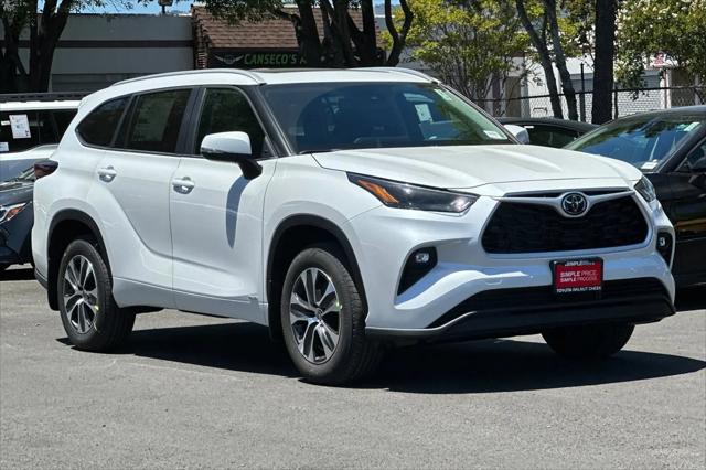 2026 Toyota Highlander Hybrid XLE