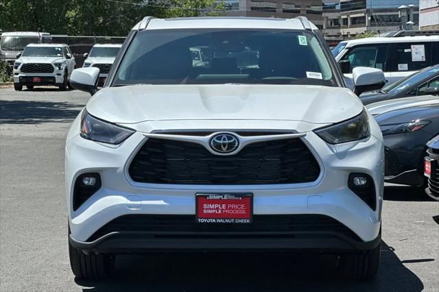 2026 Toyota Highlander Hybrid XLE