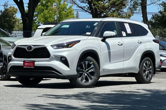2026 Toyota Highlander Hybrid XLE