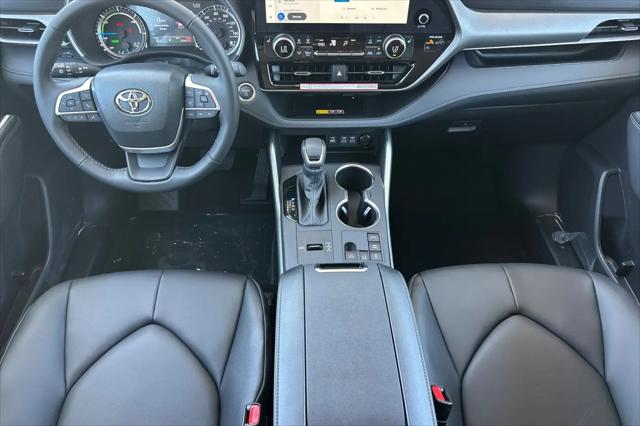 2026 Toyota Highlander Hybrid XLE
