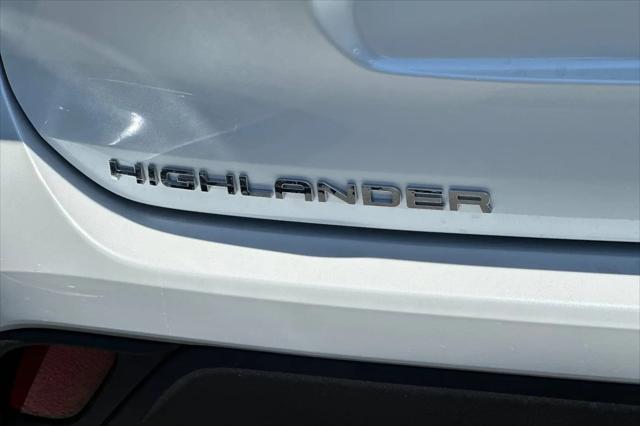 2026 Toyota Highlander Hybrid XLE