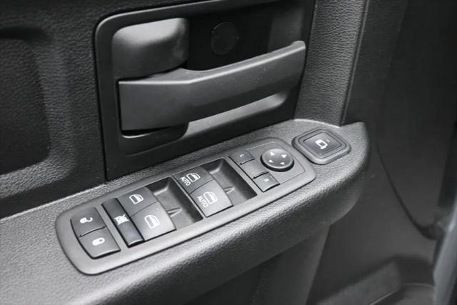 2024 Ram 3500 Tradesman Crew Cab 4x4 6'4" Box