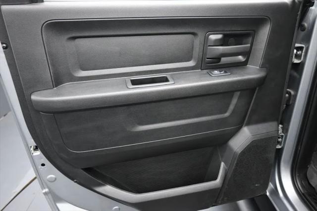 2024 Ram 3500 Tradesman Crew Cab 4x4 6'4" Box