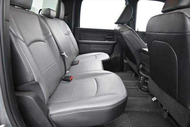 2024 Ram 3500 Tradesman Crew Cab 4x4 6'4" Box