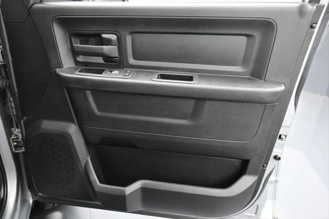 2024 Ram 3500 Tradesman Crew Cab 4x4 6'4" Box