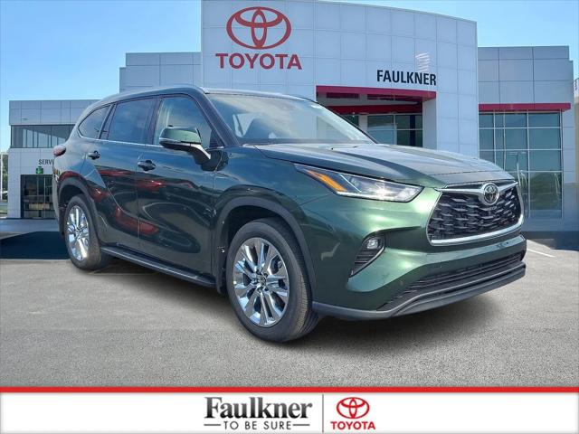 2025 Toyota Highlander Limited for sale in Harrisburg, PA