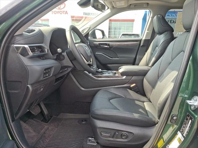 2025 Toyota Highlander Limited