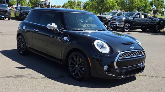 2017 MINI Hardtop 2 Door Cooper S