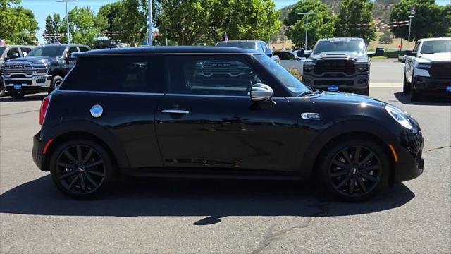 2017 MINI Hardtop 2 Door Cooper S