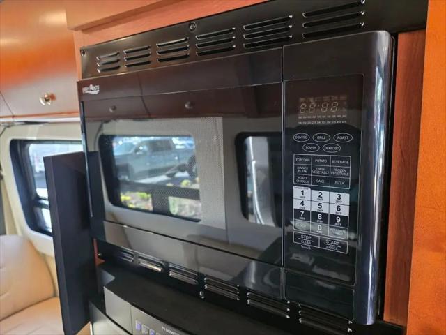 2013 Mercedes-Benz Sprinter 3500 Standard