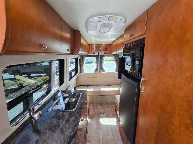 2013 Mercedes-Benz Sprinter 3500 Standard