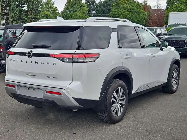 2025 Nissan Pathfinder SL 4WD