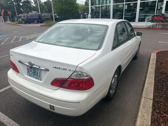 2004 Toyota Avalon XLS