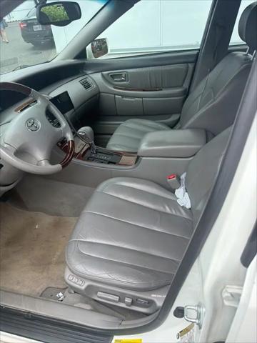 2004 Toyota Avalon XLS