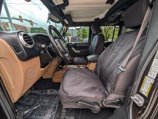 2013 Jeep Wrangler Unlimited Sahara