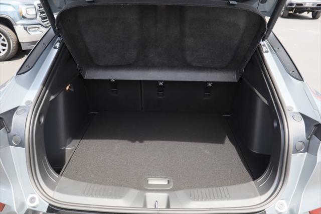 2026 Buick NV Sport Touring FWD