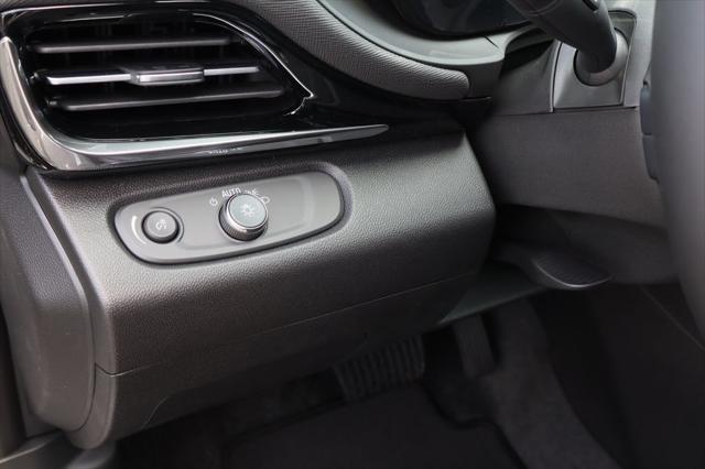 2026 Buick NV Sport Touring FWD