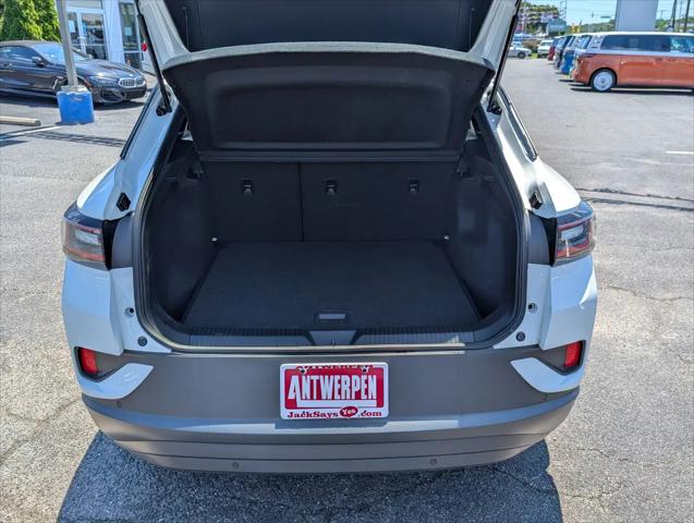 2023 Volkswagen ID.4 Pro